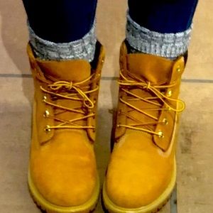 Women’s Premium Timberland Boots, Original Wheat